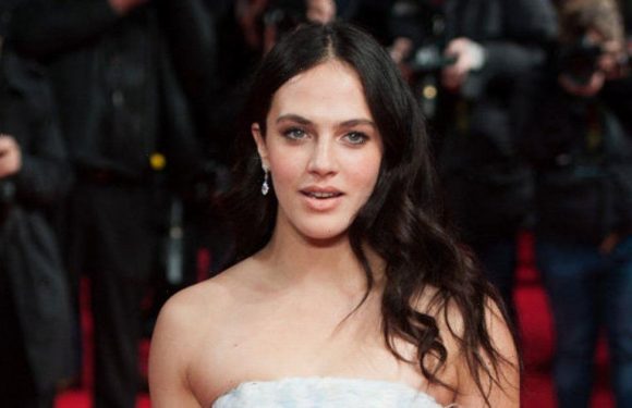Downton Abbey’s Jessica Brown Findlay confirms pregnancy at Venice Film Festival