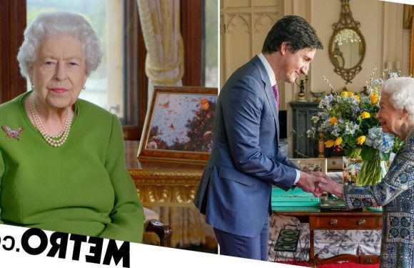 Five times the Queen sent secret messages with her fashion choices