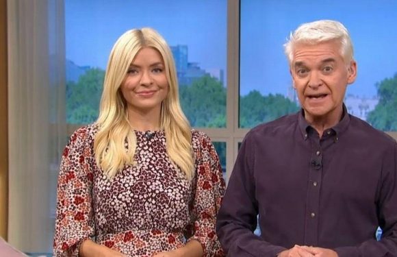 ITV boss says Holly and Phil won’t be sacked as queue petition gains traction