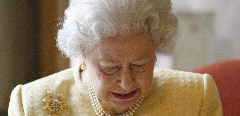 Queen Elizabeth wrote to pen pal who was born on the same day as her for 70 years