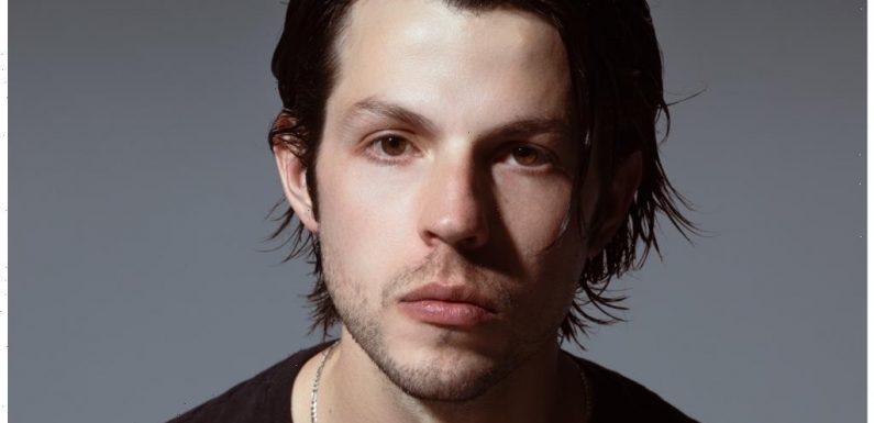 Andrés Delgado Joins Cast Of Hulu’s Limited Series Boxing Drama ‘La Máquina’