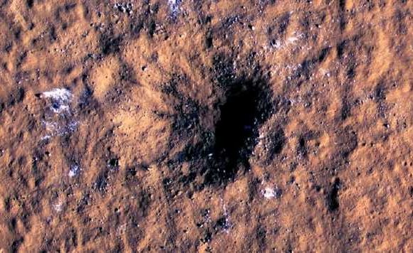 Massive Mars meteor strike gives NASA hope for exploration