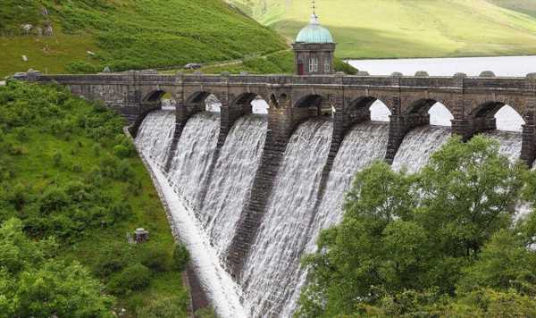 Staggering poll shows 95 percen support hydropower investment