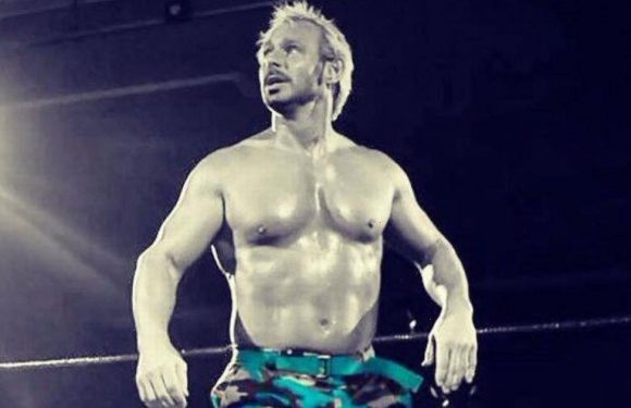 Ex-WWE star forced off Twitter after saying he ‘didn’t want to fight women’