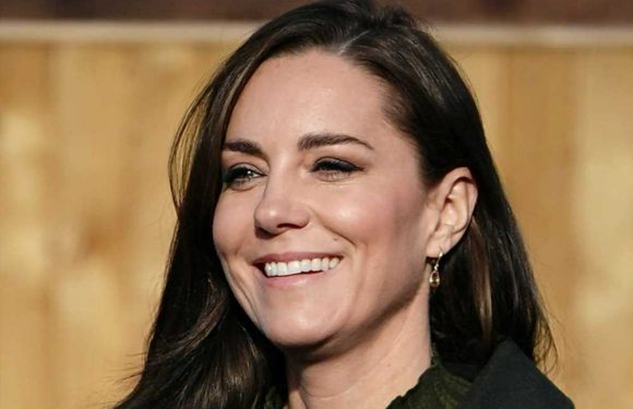 I'm a make-up pro – the three simple hacks I’ve spotted on Kate Middleton and how it shaves 10 years off her face | The Sun