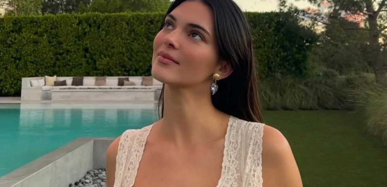 Inside Kendall Jenner's 27th birthday party featuring big balloons, cake & backyard yoga session at Kris' $12M LA estate | The Sun