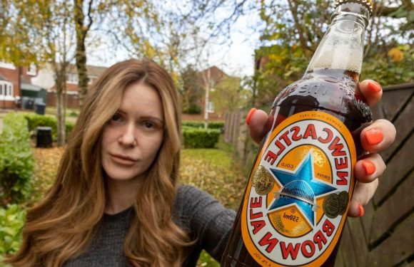 Mum banned from Aldi after shop staff refuse to sell her beer over her teen kids