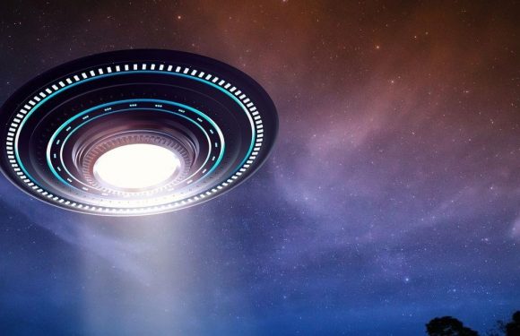 Pilot died ‘chasing UFO’ in tragedy that showed ‘aliens might not be friendly’