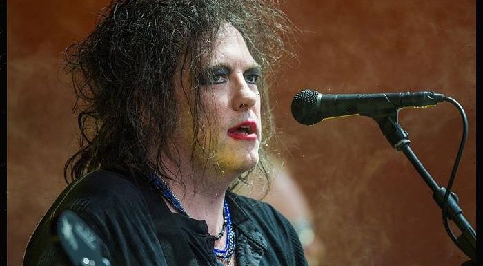 The Cure’s Robert Smith Announces Listening Party To Celebrate 30th Anniversary Of ‘Wish’