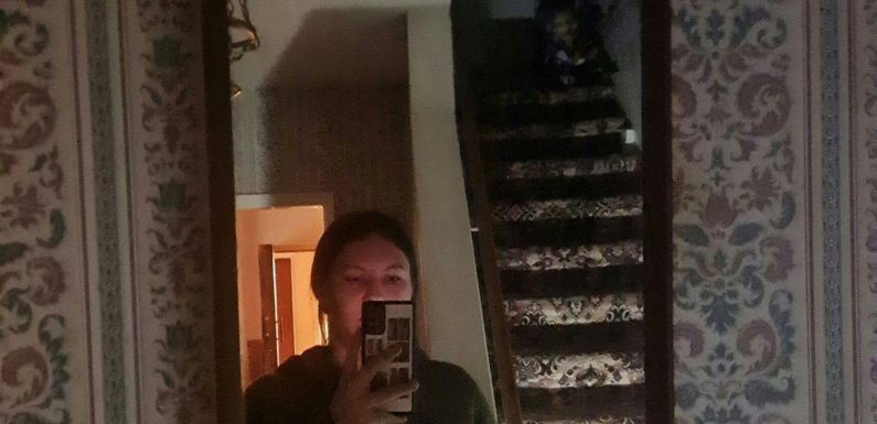 ‘Black monk of Pontefract’ photobombs mum’s mirror selfie after ‘face’ appears