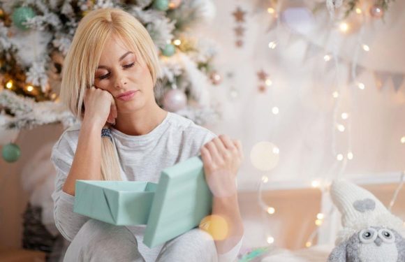 Body language expert shares how to fake loving a Christmas gift you really hate