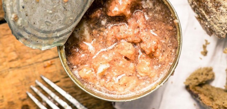 Desperate Russians are buying ‘mystery stew’ but nobody knows what is in it