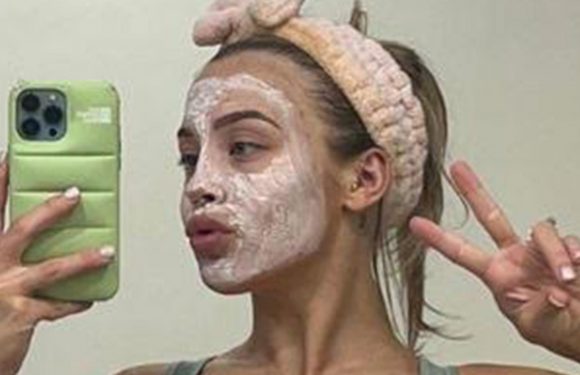 I made a breast milk face mask – it’s liquid gold for anti-aging but trolls say I’m ‘selfish & vain’ | The Sun