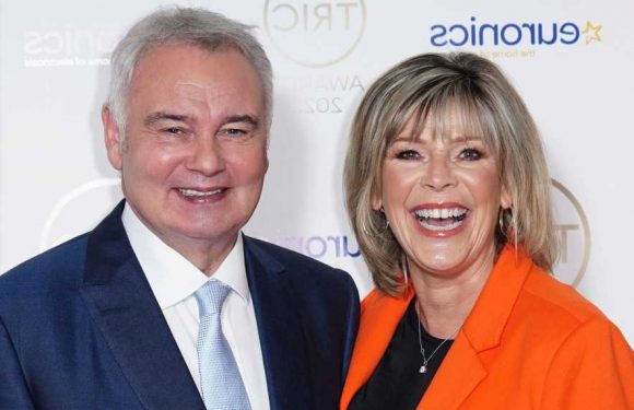 Ruth Langsford sparks fears about Eammon Holmes after Christmas post | The Sun