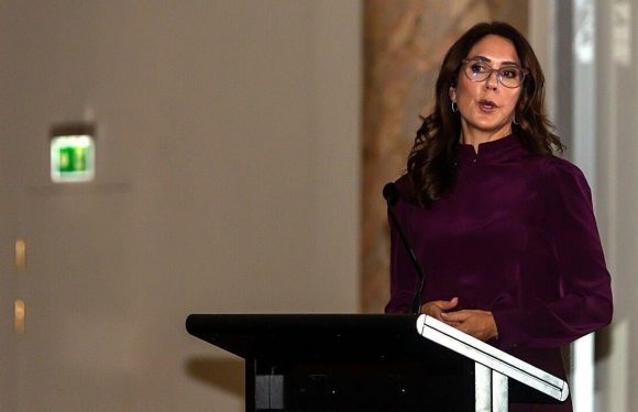 Crown Princess Mary channels Queen Elizabeth’s ‘signature style’