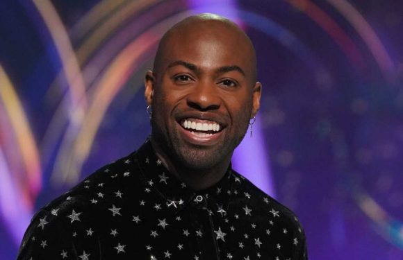 Dancing On Ice’s Darren Harriott rushed to show medics after nasty skating injury just days before live show | The Sun