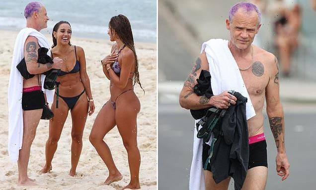 Red Hot Chilli Peppers star Flea gets hit on by women in his undies