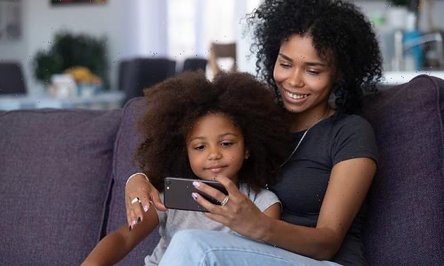 What age SHOULD you give your child their first phone?