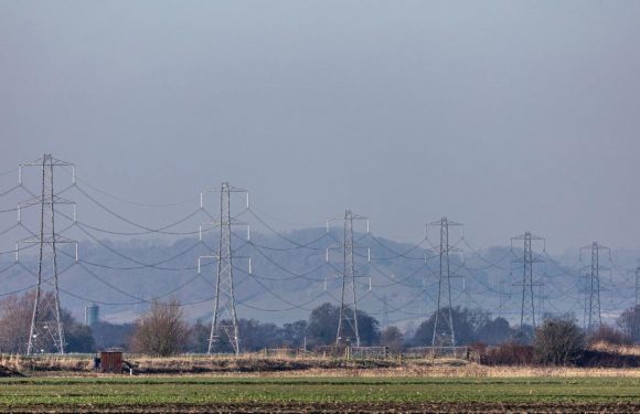 Over 5,000 homes without electricity in 16 UK regions