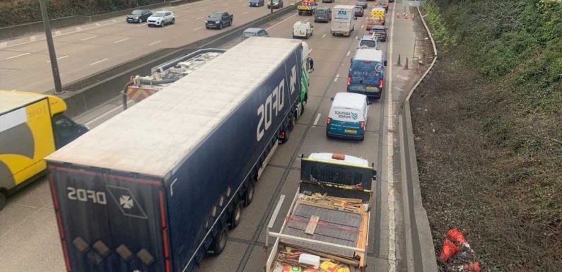 Two men killed and two more seriously injured in horror crash on M25 in Surrey | The Sun