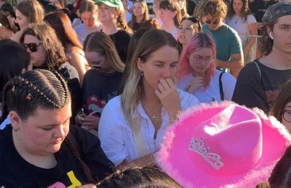 ‘Running, screaming, crying, panic attacks’: Chaos greets Harry Styles in Perth