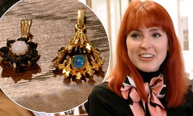 Antiques Road Trip star makes big profit after spending £5 on pendants