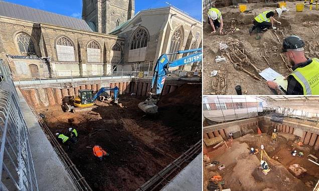 Archaeologists find a Roman 'cult room' beneath Leicester Cathedral