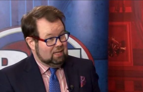 BBC Bargain Hunt presenter forced to apologise after guest loses more than £100