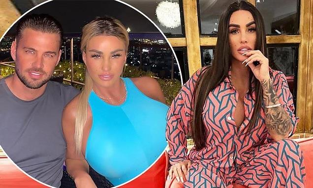 Katie Price and Carl Woods refollow each other on Instagram
