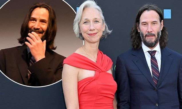 Keanu says latest blissful moment was in bed 'with my honey' Alexandra