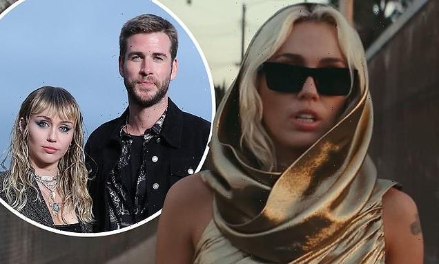 Miley Cyrus' Muddy Feet sees fans accuse Liam Hemsworth of CHEATING