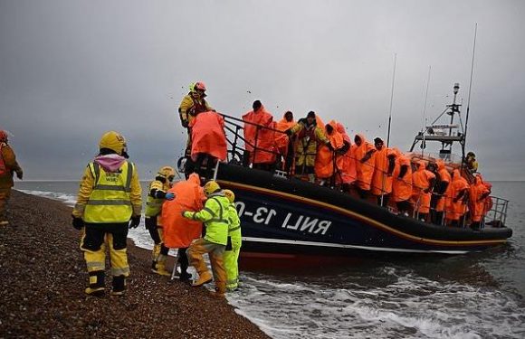 Rishi Sunak warns he WILL send back illegal Channel migrants