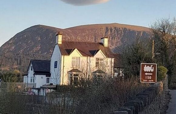 Giant ‘UFO’ spotted hovering over UK mountain debunked as stunning phenomenon