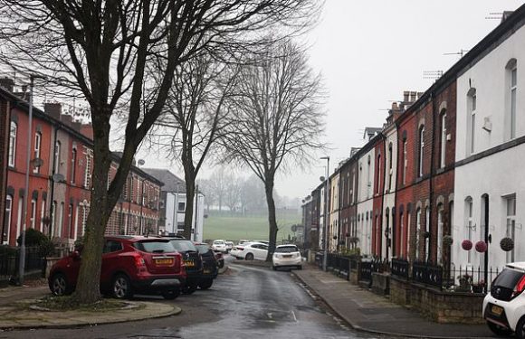 Pensioner died from hypothermia after turning heating off in her home