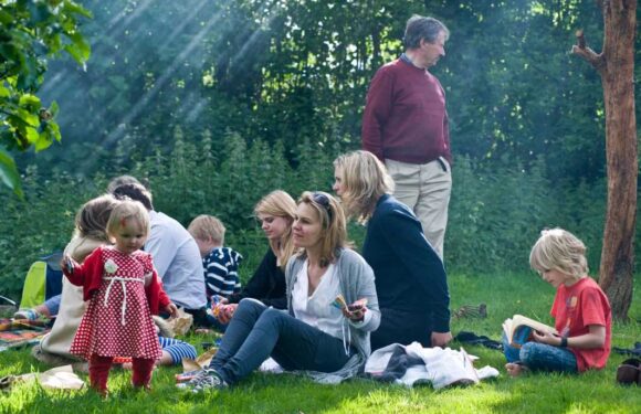 I'm a money saving mum – free and thrifty ways to give your kiddies a fun-filled half term | The Sun