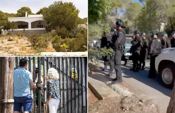 Spanish squatters targeting British holiday homes are using children