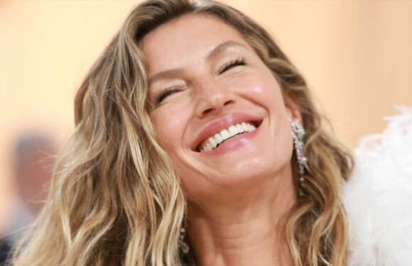 Gisele Bündchen wants to show the world she's genuinely happy without Tom Brady, while he's just surviving, expert says | The Sun