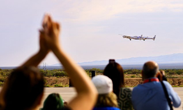 Virgin Galactic spaceplane successfully takes off from runway