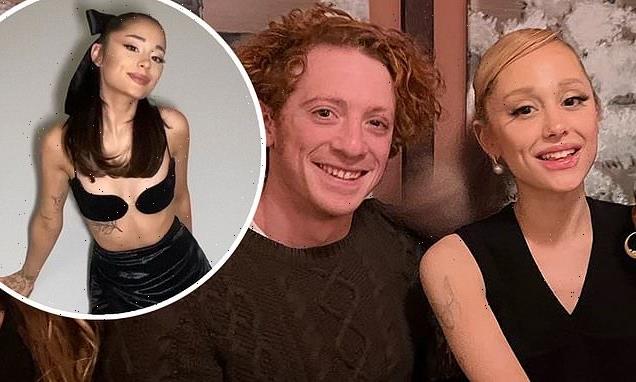 Ariana Grande 'DATING Wicked co-star Ethan Slater'