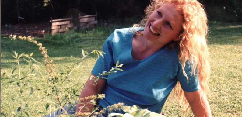 BBC Charlie Dimmock was labelled ‘braless one’ but ditched it for good reason