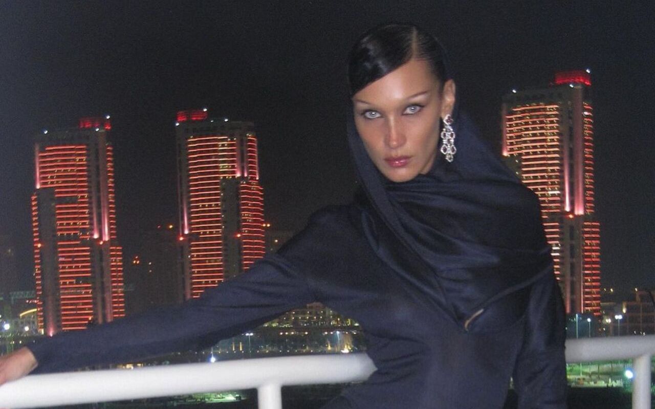 Bella Hadid on Medical Leave Due to Lyme Disease, NOT in Rehab