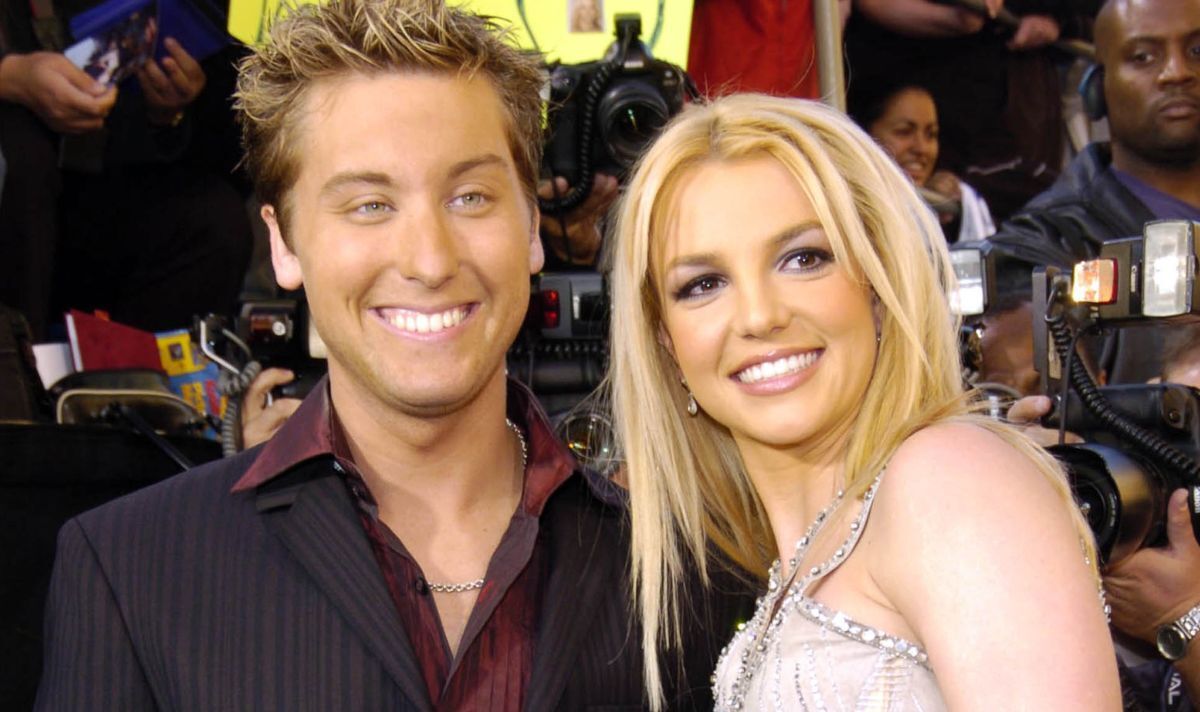 Britney Spears celebrates reunion with NSYNC star Lance Bass