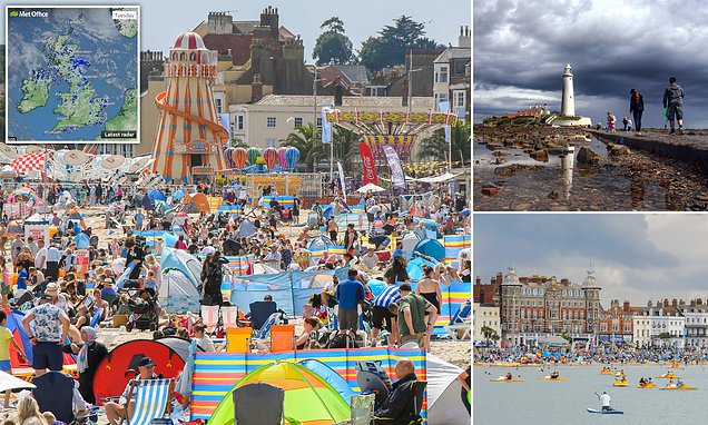 Britons race to pack out beaches despite overcast weather
