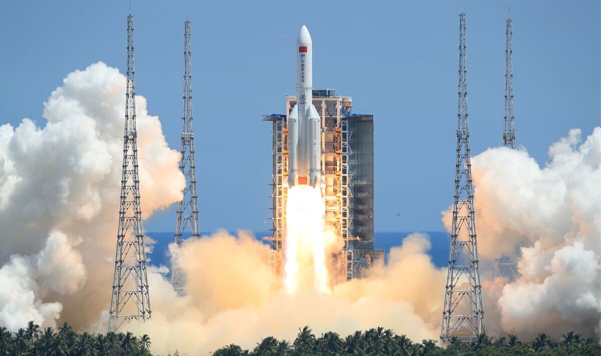 China’s bid to win the new space race and claim the moon