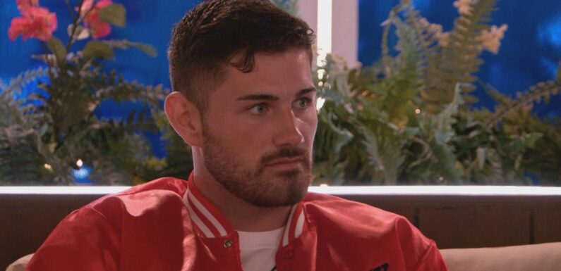 Love Island hit with 1,000 Ofcom complaints amid Scott ‘bullying’ claims