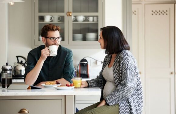 Man thinks he needs to break up with girlfriend over ‘world views’