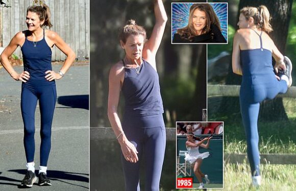 Annabel Croft looks in peak form as she tones up during Strictly break