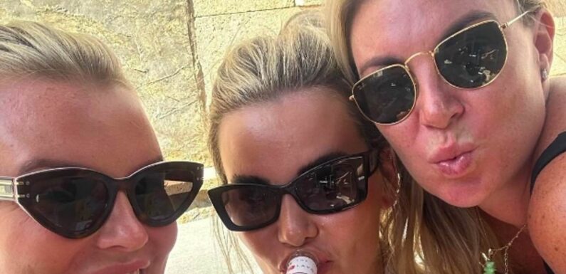 Billi Mucklow parties up a storm on girly trip to Mallorca