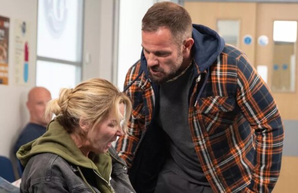 Corrie fans spot villain Dean from rival soap as he returns to cobbles