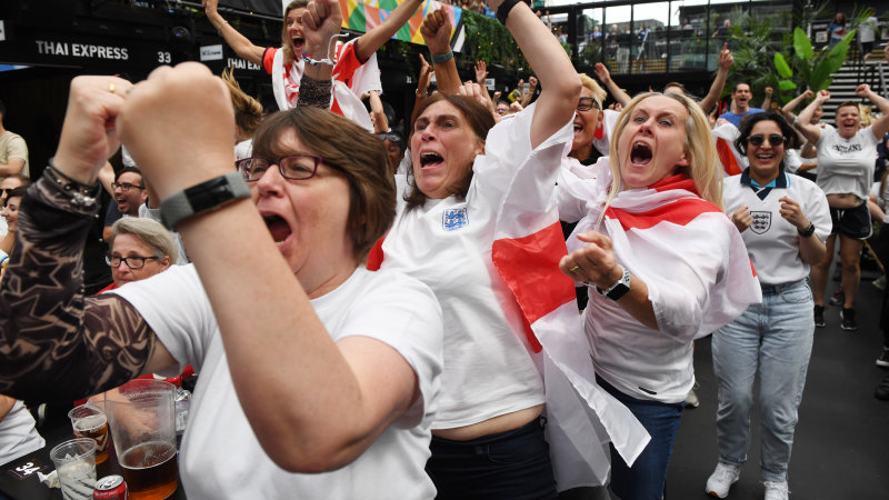 English tabloid ignores facts to make underdog claim